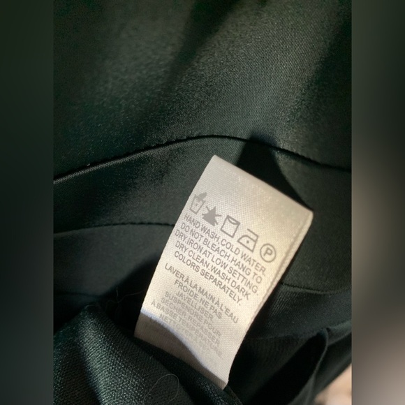 RW&CO. Forest Green Flowy Dress - Picture 7 of 7